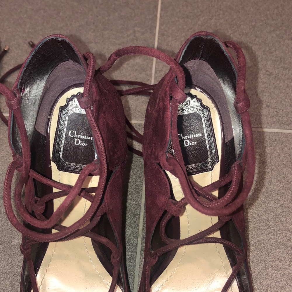 Christian Dior Bordeaux Petale Lace-Up Pumps - Picture 5 of 7